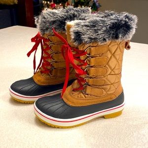 Wild Diva Barkley Fur Trimmed Duck Boot